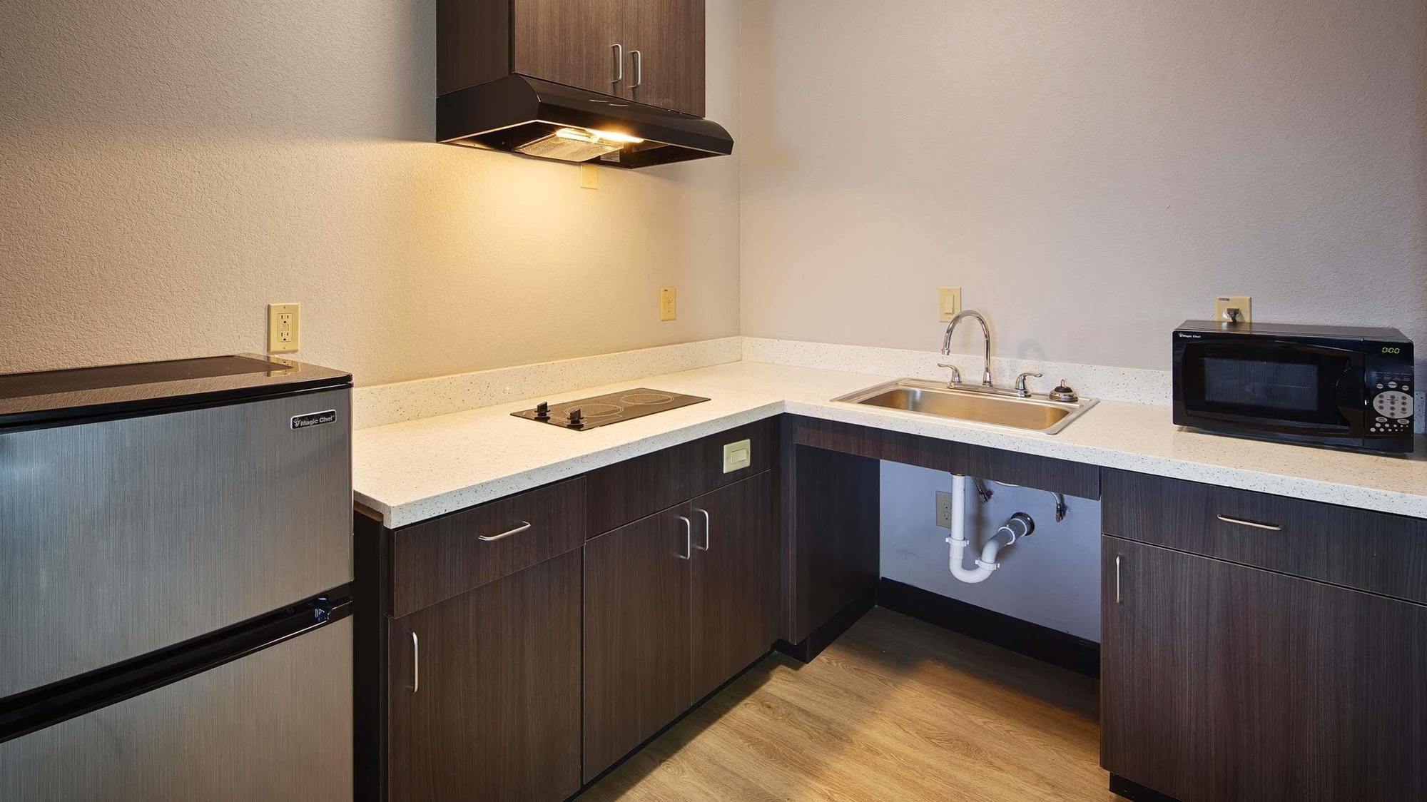 Best Western Plus Lonestar Inn & Suites Colorado City Экстерьер фото